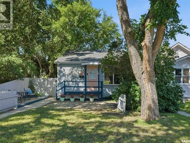 House for sale in Saskatoon, Saskatchewan