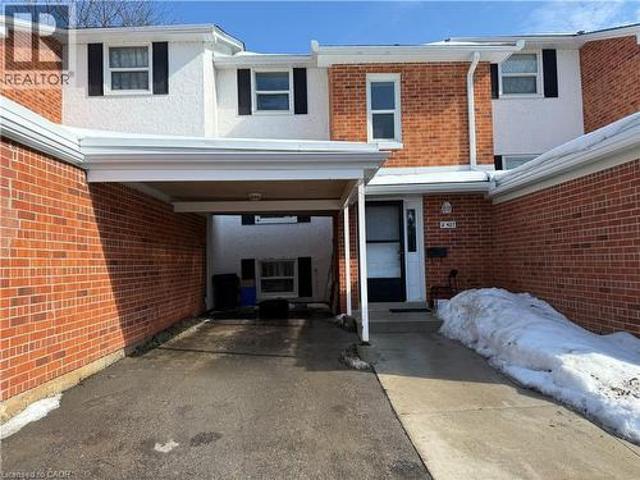 Townhouse for sale in Waterloo, Ontario