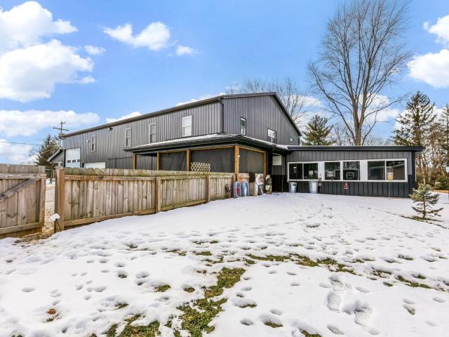 House for sale in Utica, Ohio
