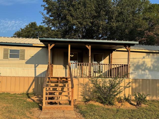 House for sale in Latexo, Texas