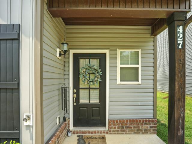 Townhouse for sale in La Vergne