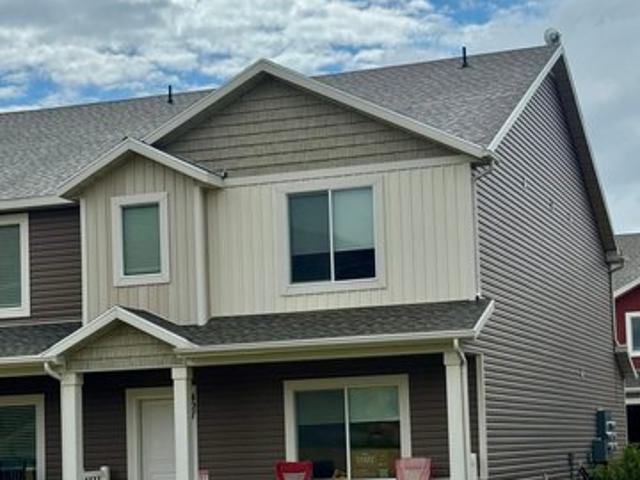 Townhouse for sale in Cache, Utah