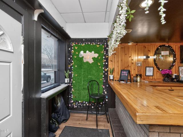 House for sale in Albany, New York