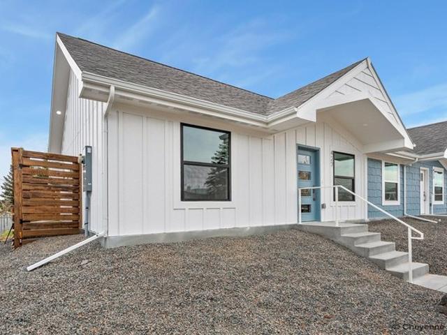 Townhouse for sale in Wyoming