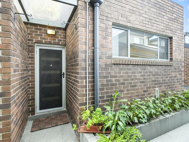 House for rent in Girraween