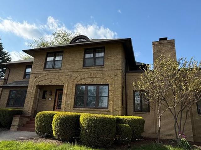 House for sale in Wheaton, Illinois