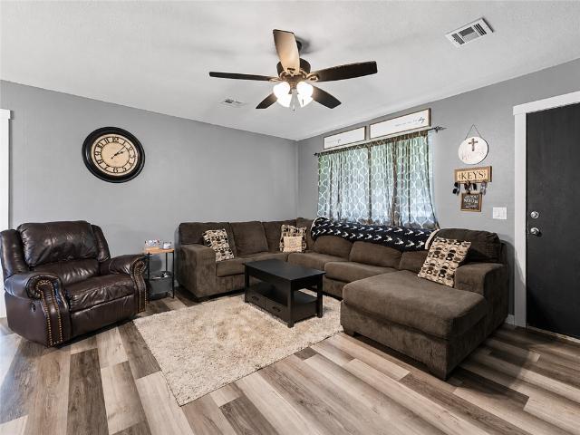 House for sale in Oaks, Oklahoma