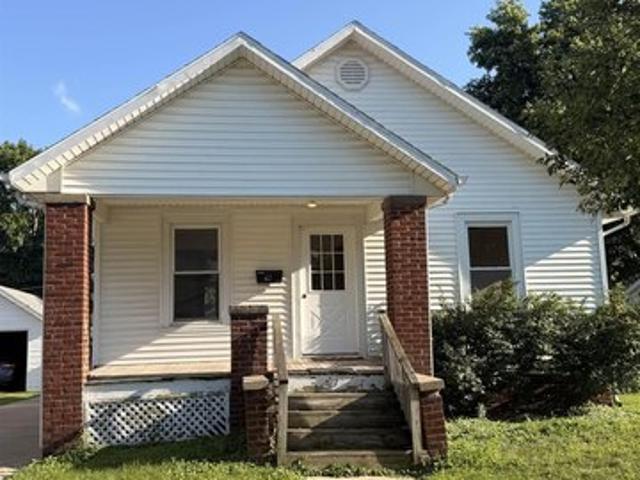 House for sale in Macomb, Illinois
