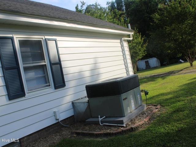 House for sale in Lucama, North Carolina
