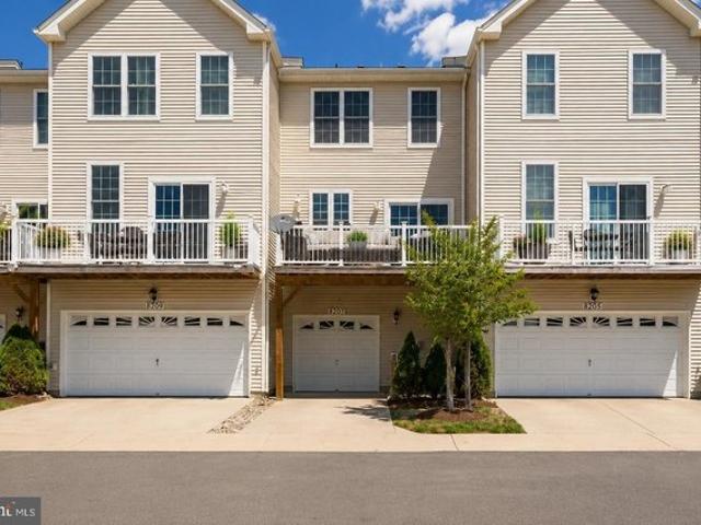 Condo for sale in Chantilly, Fairfax County