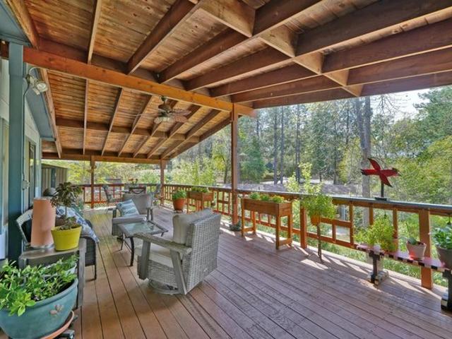 House for sale in Diamond Springs, California