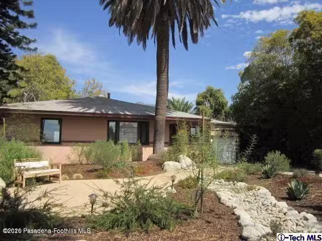 House for rent in Pasadena