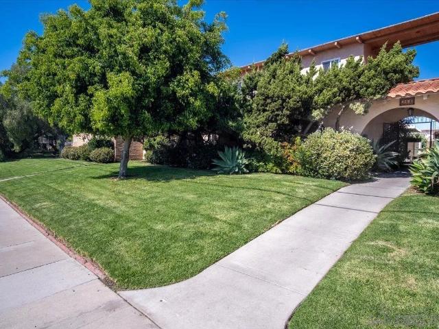 Condo for sale in La Mesa, California