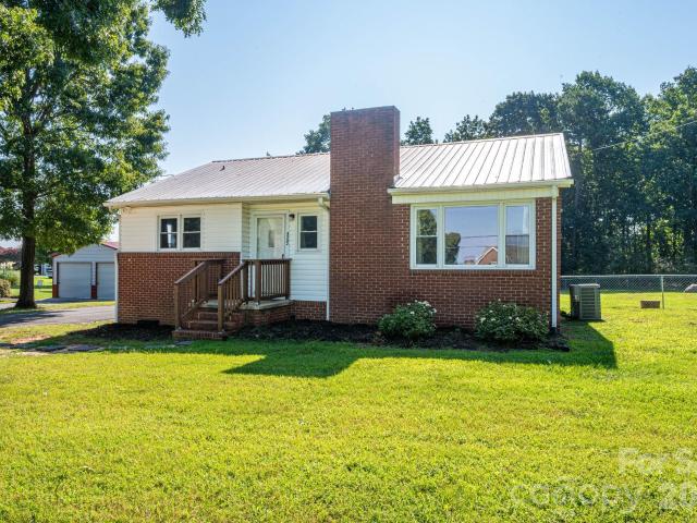 House for sale in Catawba, North Carolina
