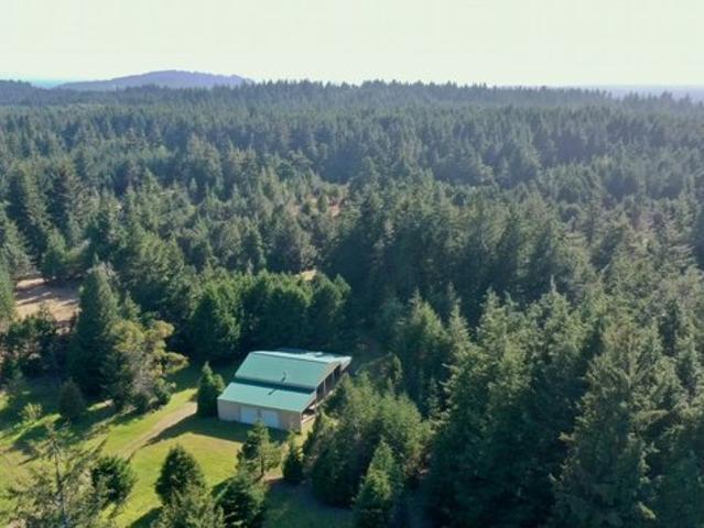 Farm for sale in Oregonia