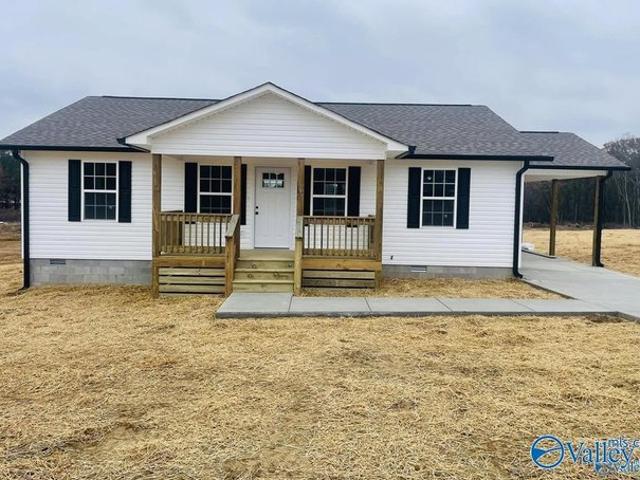 House for sale in Boaz, Alabama