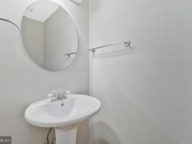 Townhouse for sale in Pender, Fair Lakes