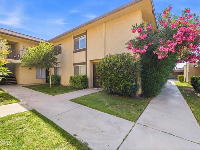 Townhouse for sale in Lancaster, California