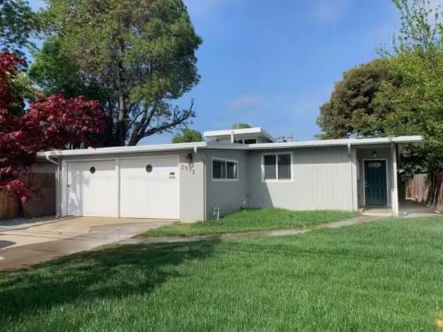 House for rent in San Mateo