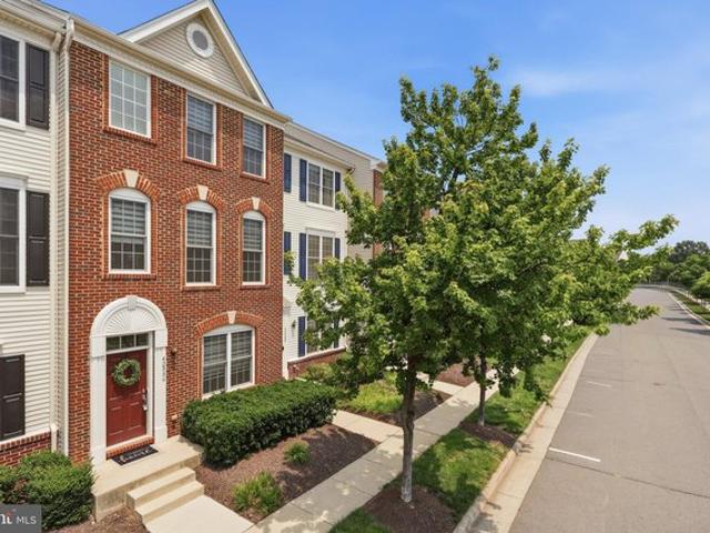 Condo for sale in Virginia