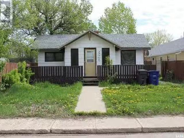 House for sale in Shaunavon, Saskatchewan