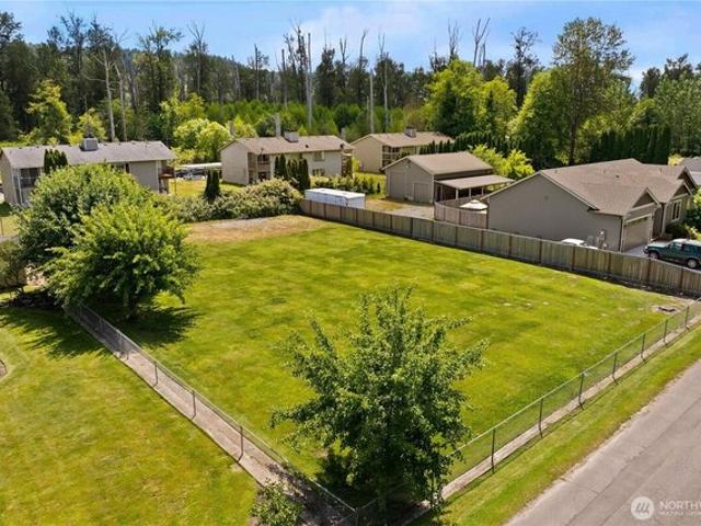 Land for sale in Pacific, Washington