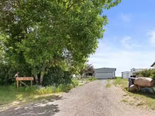 House for sale in Suffield, Alberta