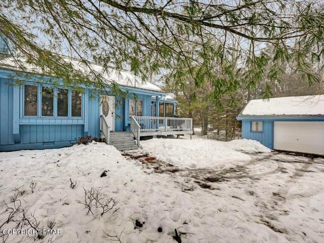 House for sale in Blakeslee, Pennsylvania