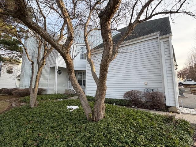 Townhouse for sale in Wauconda, Illinois
