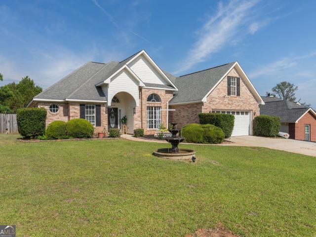 House for sale in Kathleen, Georgia