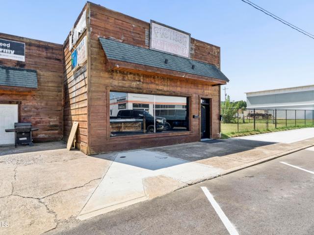Commercial for sale in Tennessee