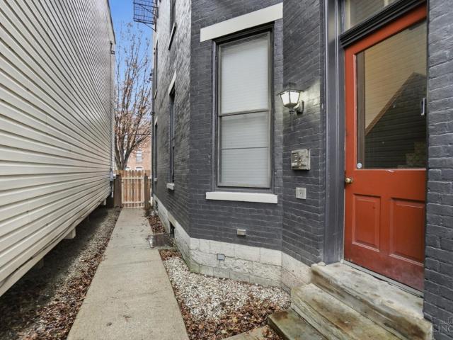 House for sale in Roselawn, Ohio