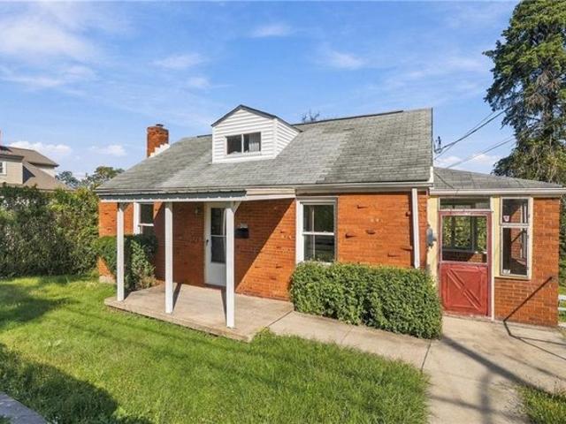 House for sale in Polish Hill, West Mifflin