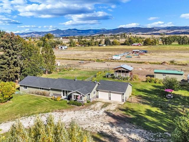 House for sale in Ravalli, Montana