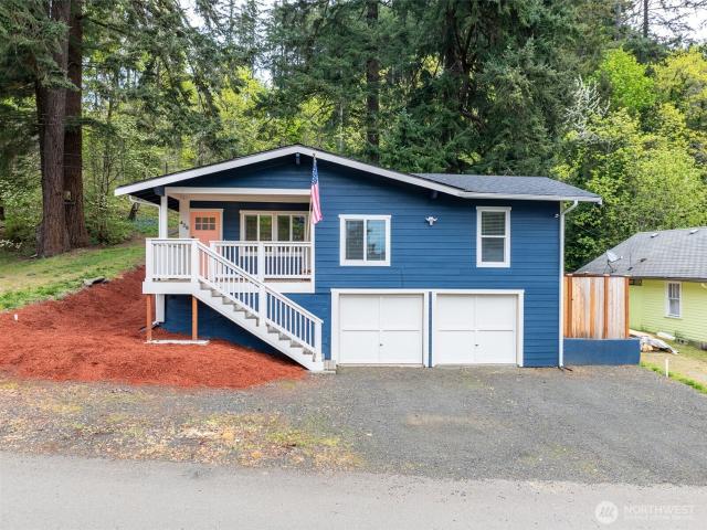 House for sale in Shelton, Washington
