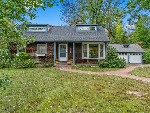 House for sale in Marshfield Hills, Marshfield