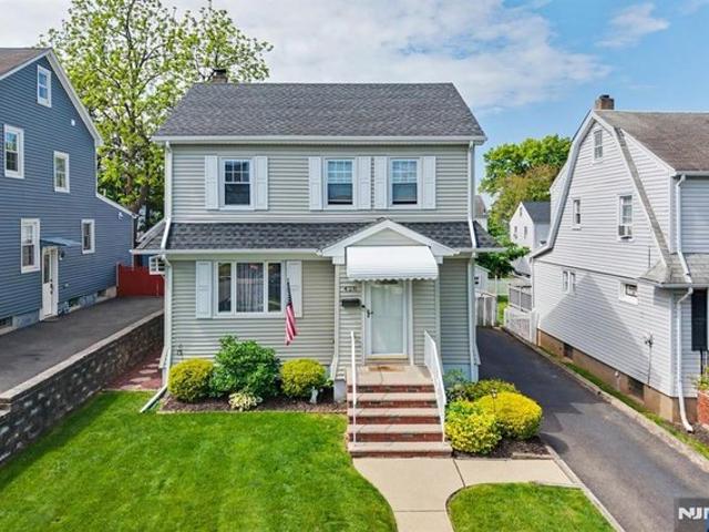 House for sale in Wood Ridge, New Jersey