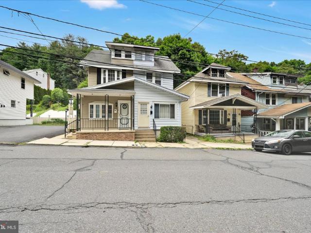 Townhouse for sale in Minersville, Pennsylvania