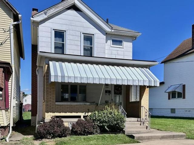 House for sale in Vandergrift Heights, Vandergrift