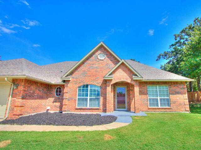 House for sale in Choctaw, Oklahoma