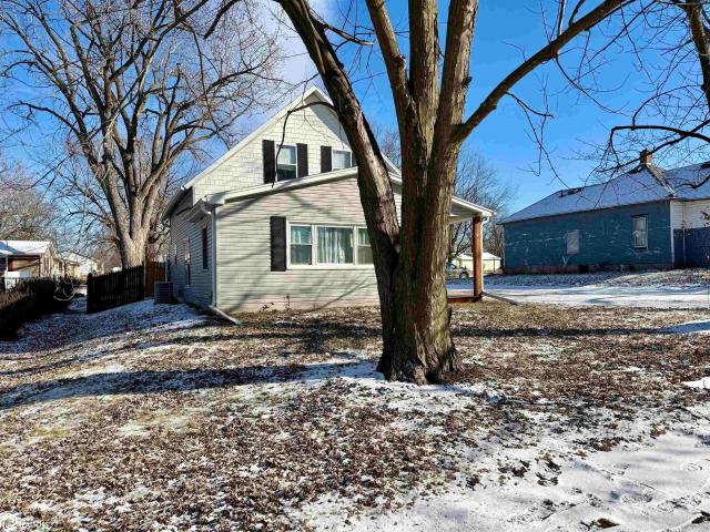House for sale in Albia, Iowa