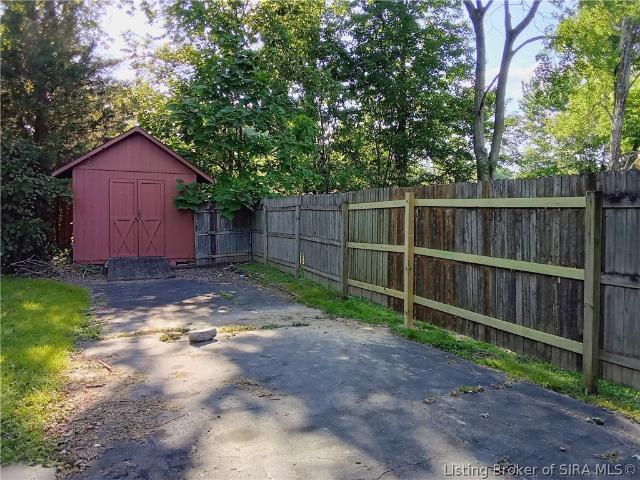 House for sale in Scottsburg, Indiana
