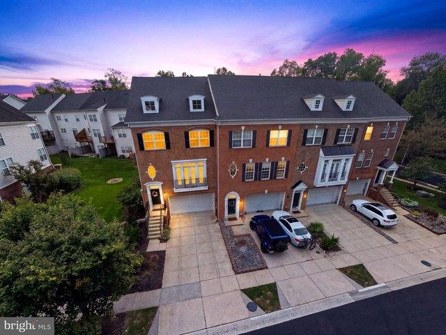 Townhouse for sale in Edgewater, Anne Arundel County