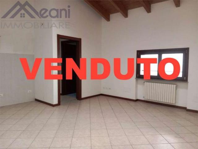 Appartamento in vendita a Casa Cairola, Landriano
