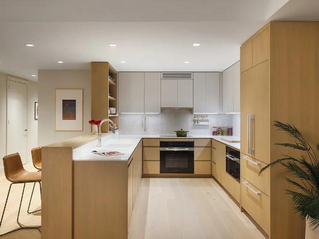 Condo for sale in Arverne, New York