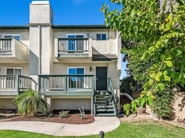 Condo for sale in Tustin, California