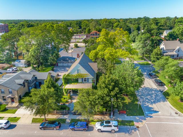 Property for rent in Geneva, Illinois