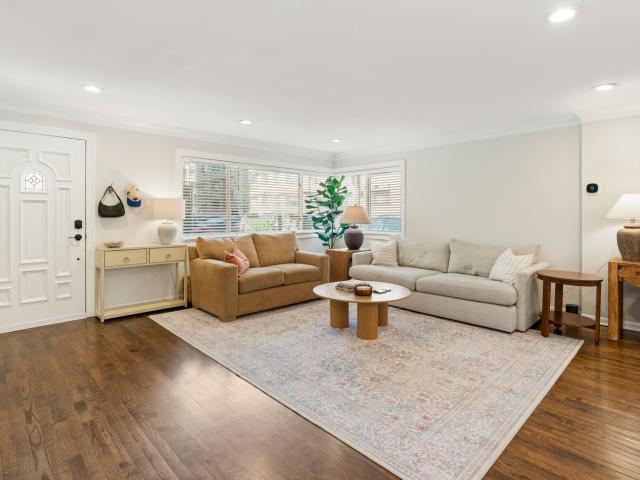 Townhouse for rent in Chicago Park, Illinois