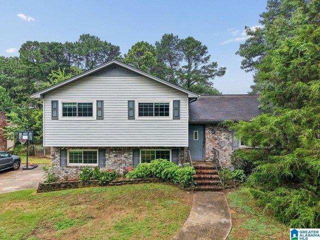 House for sale in Pelham, Alabama