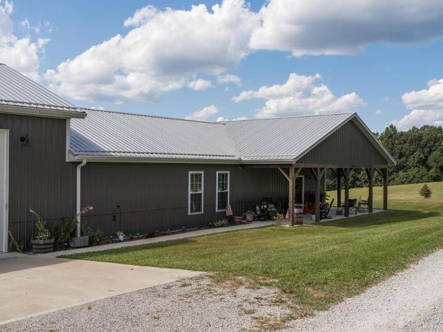 House for sale in Crittenden, Kentucky
